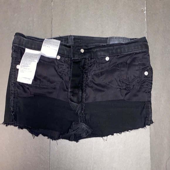 Levi’s 311 Shaping Skinny Size 27 Faded Black Cutoff Jean High Waist Shorts - Picture 11 of 13